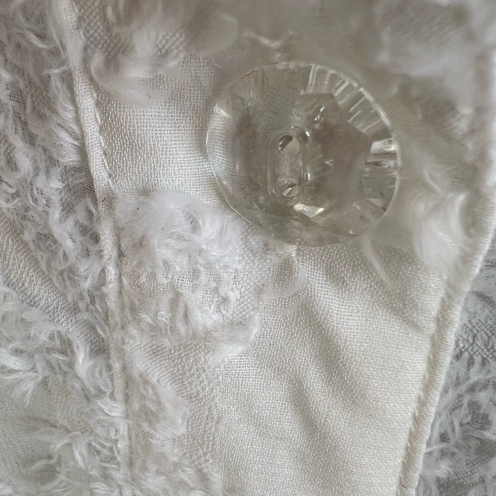 Multiples White 3/4 Sleeve Boxy Blouse with Mandarin Collar - Picture 3 of 9